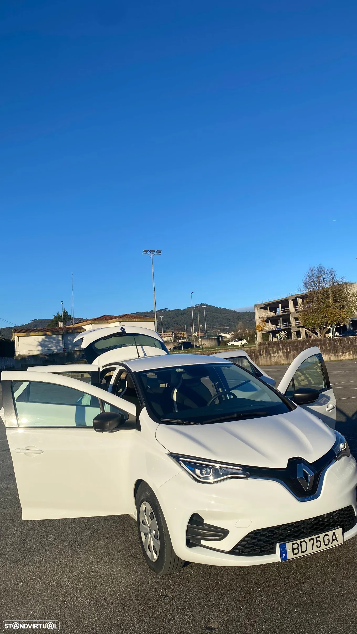 Renault Zoe (c/ Bateria) Limited 50 - 16