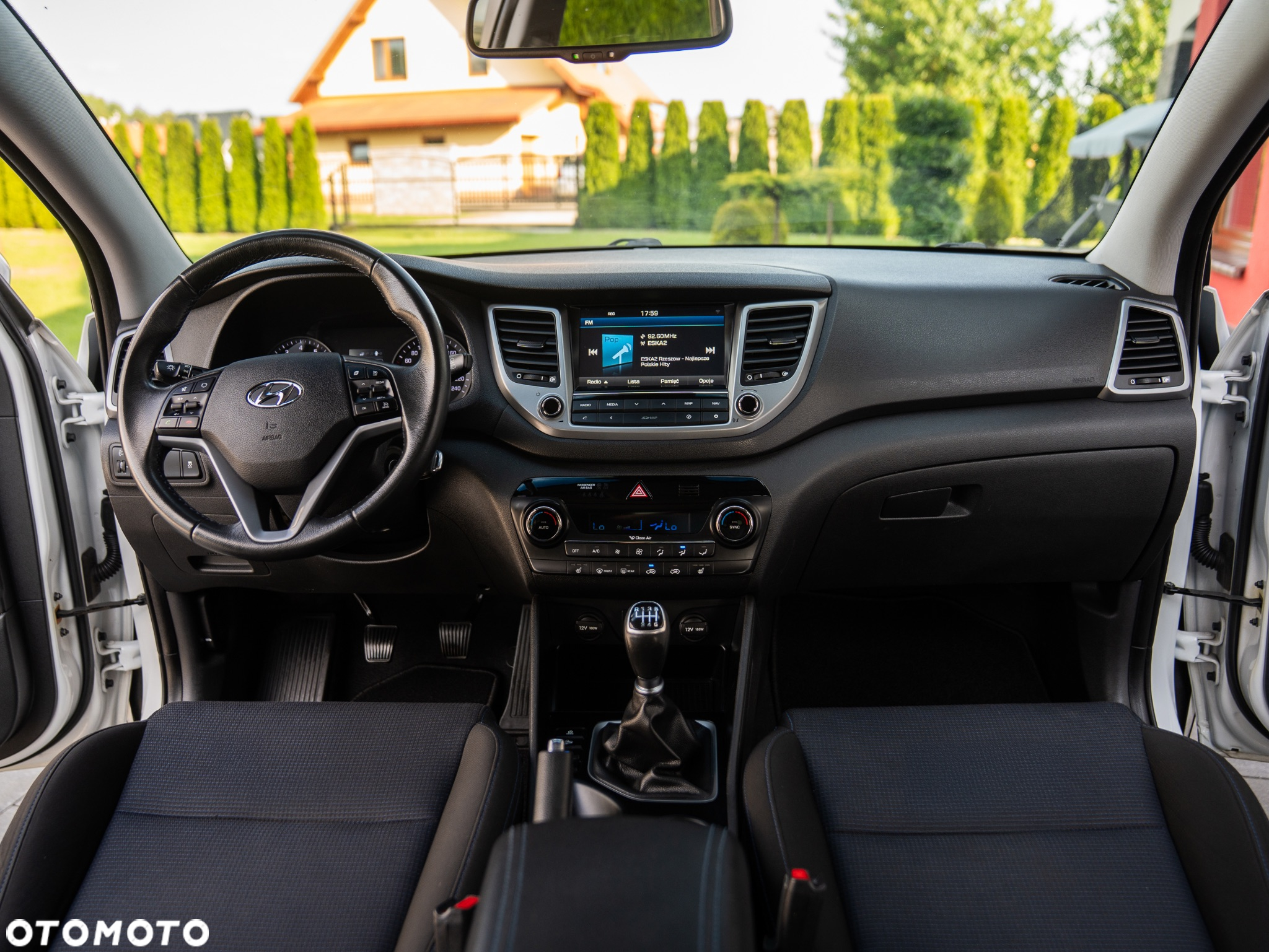 Hyundai Tucson blue 1.6 GDi 2WD Intro Edition - 30
