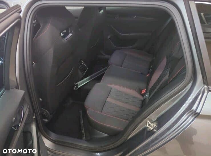 Skoda Octavia 2.0 TDI RS DSG - 5