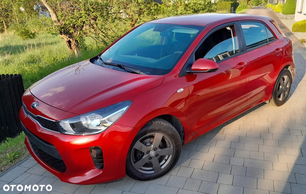Kia Rio - 17