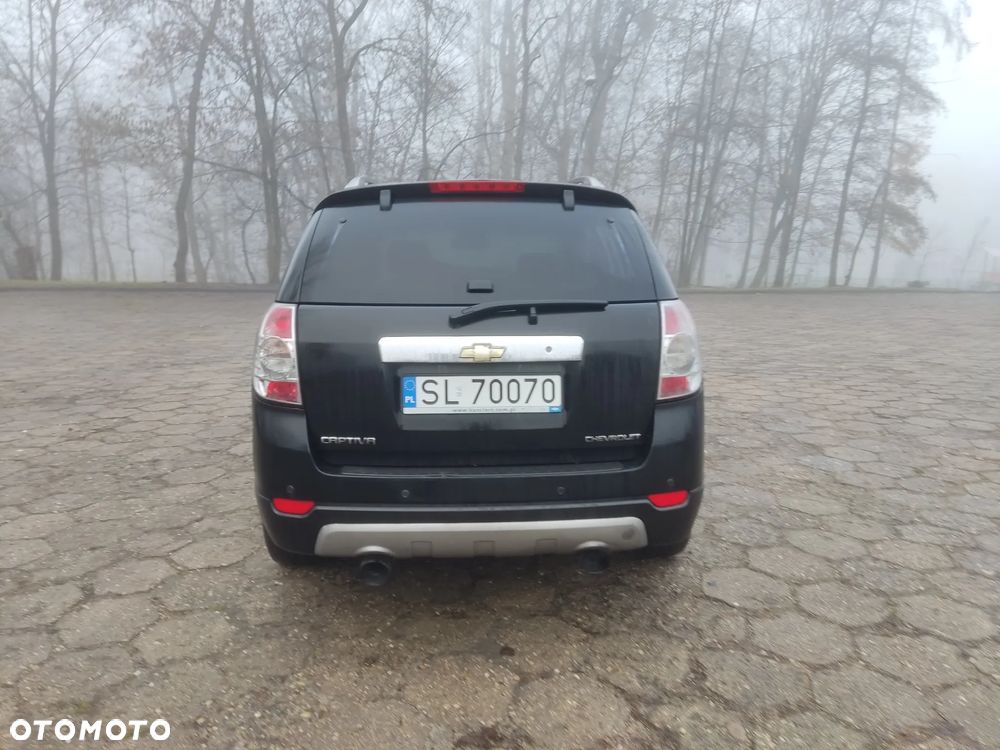 Chevrolet Captiva 2.0 d LT high (deu) - 9