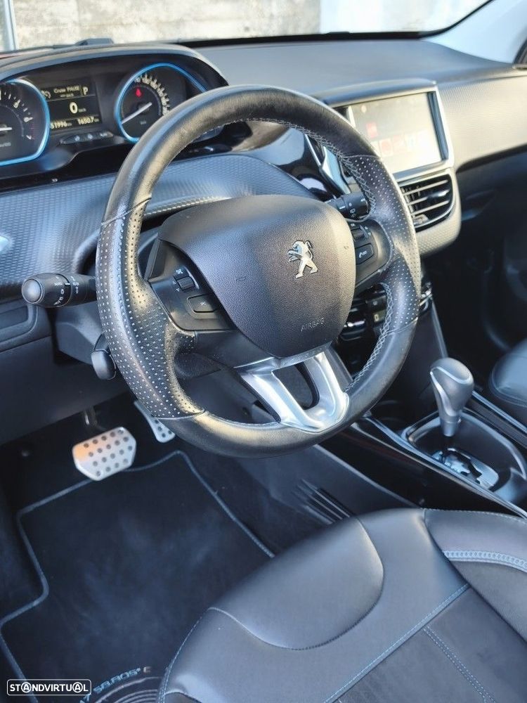 Peugeot 2008 1.2 PureTech Crossway EAT6 - 22