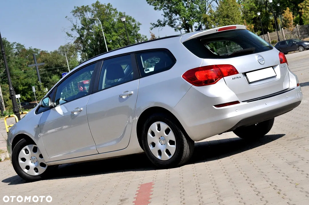 Opel Astra IV 1.7 CDTI Sport - 12