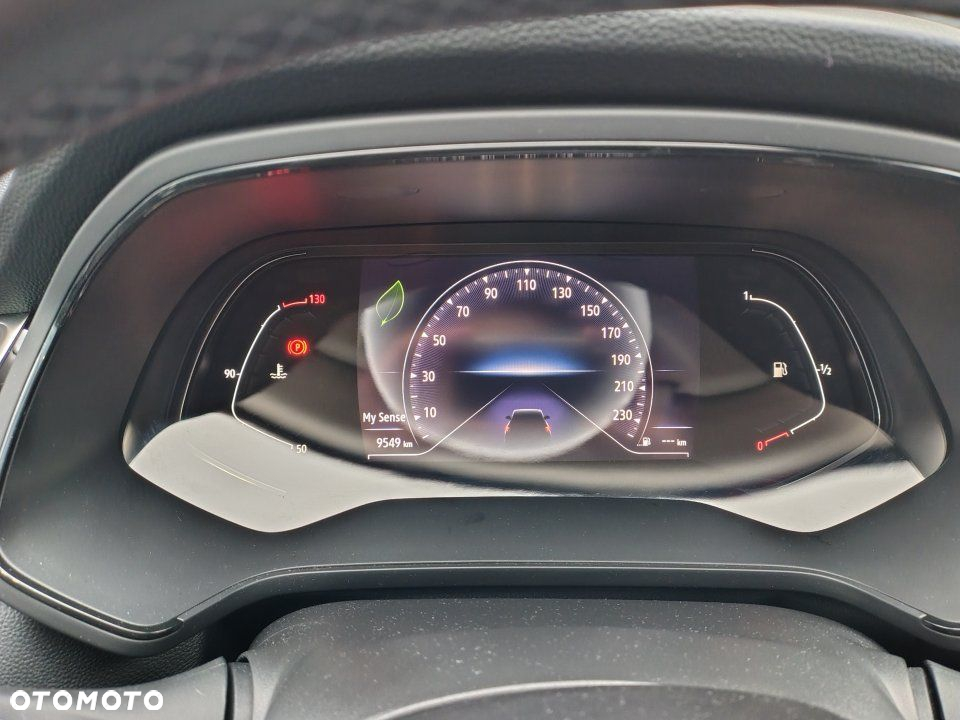 Mitsubishi ASX - 10