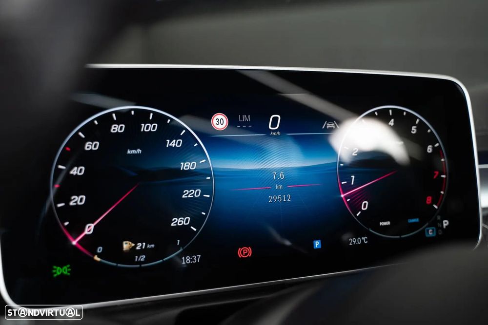 Mercedes-Benz CLE 200 9G-TRONIC Edition AMG Line - 25