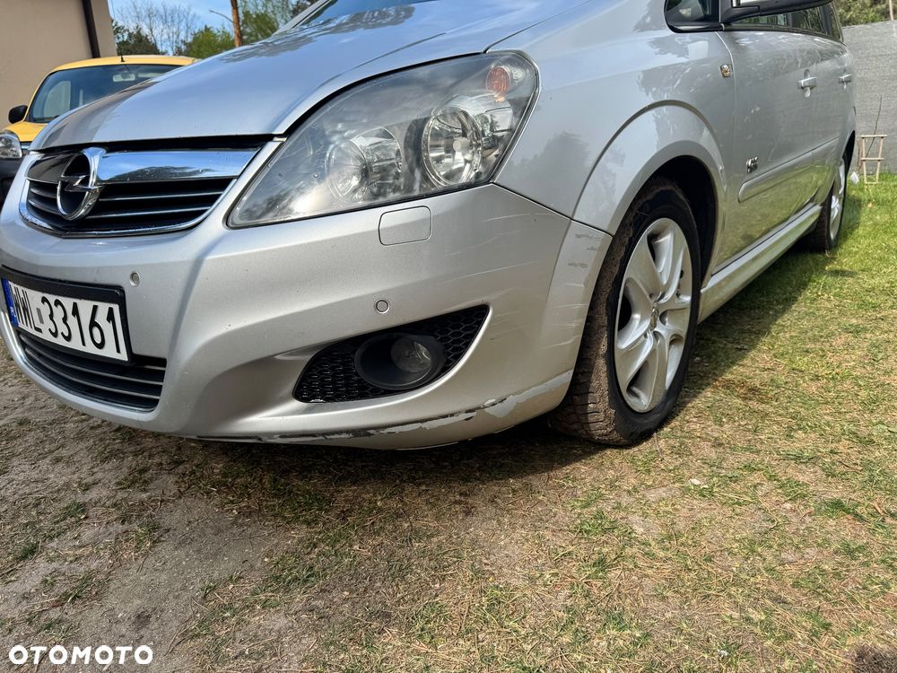 Opel Zafira 1.9 CDTI Automatik Cosmo - 10