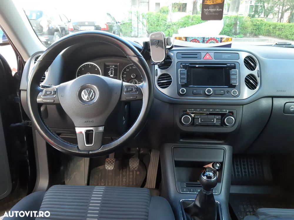 Volkswagen Tiguan 2.0 TDI DPF 4Motion Track&Field - 10