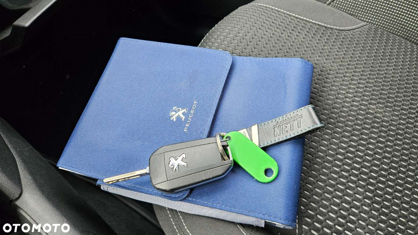 Peugeot 208 PureTech 110 Stop & Start Signature - 28
