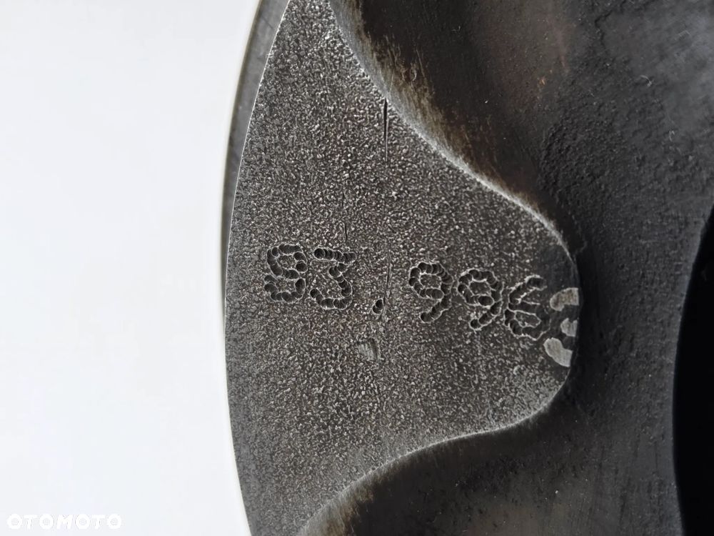 TLOK KORBOWOD BMW E81 E87 E88 E90 E60 E61  2.0 BMW  N43B20AY - 2