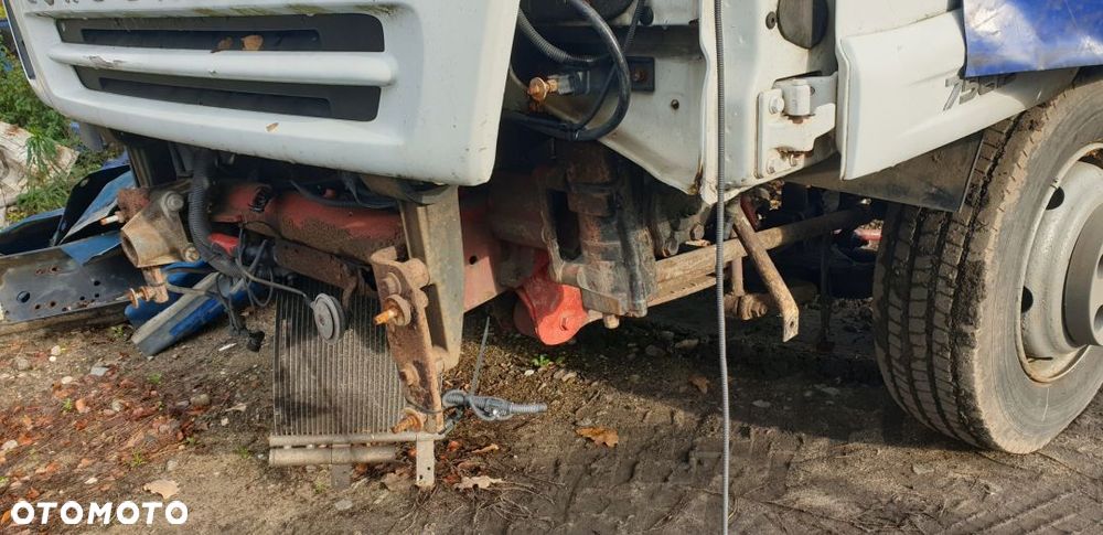 IVECO EUROCARGO NA CZĘŚCI DAWCA SZPILKA - 4