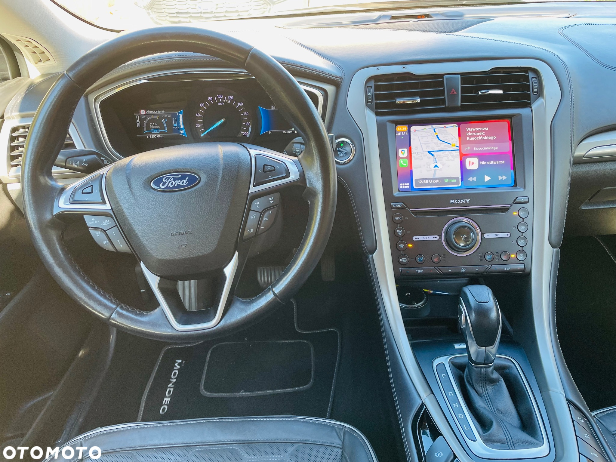 Ford Mondeo Vignale 2.0 Hybrid - 9