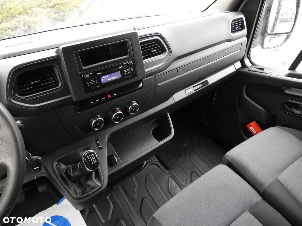 Renault MASTER PLANDEKA 10 PALET WEBASTO TEMPOMAT KLIMATYZACJA LEDY PNEUMATYKA  165KM - 34