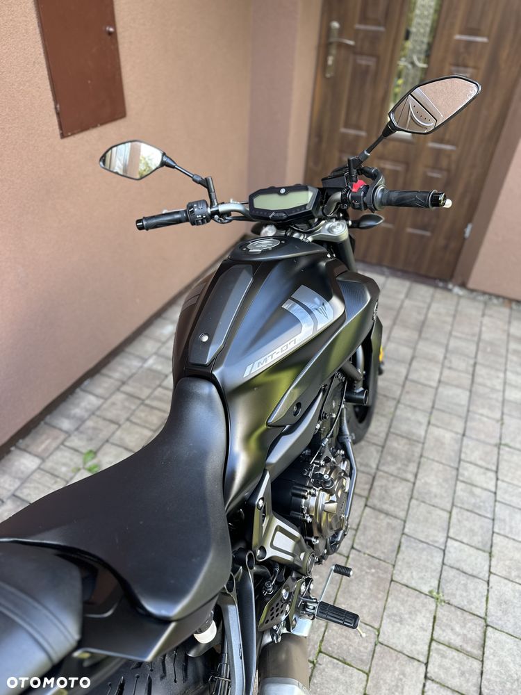 Yamaha MT - 18