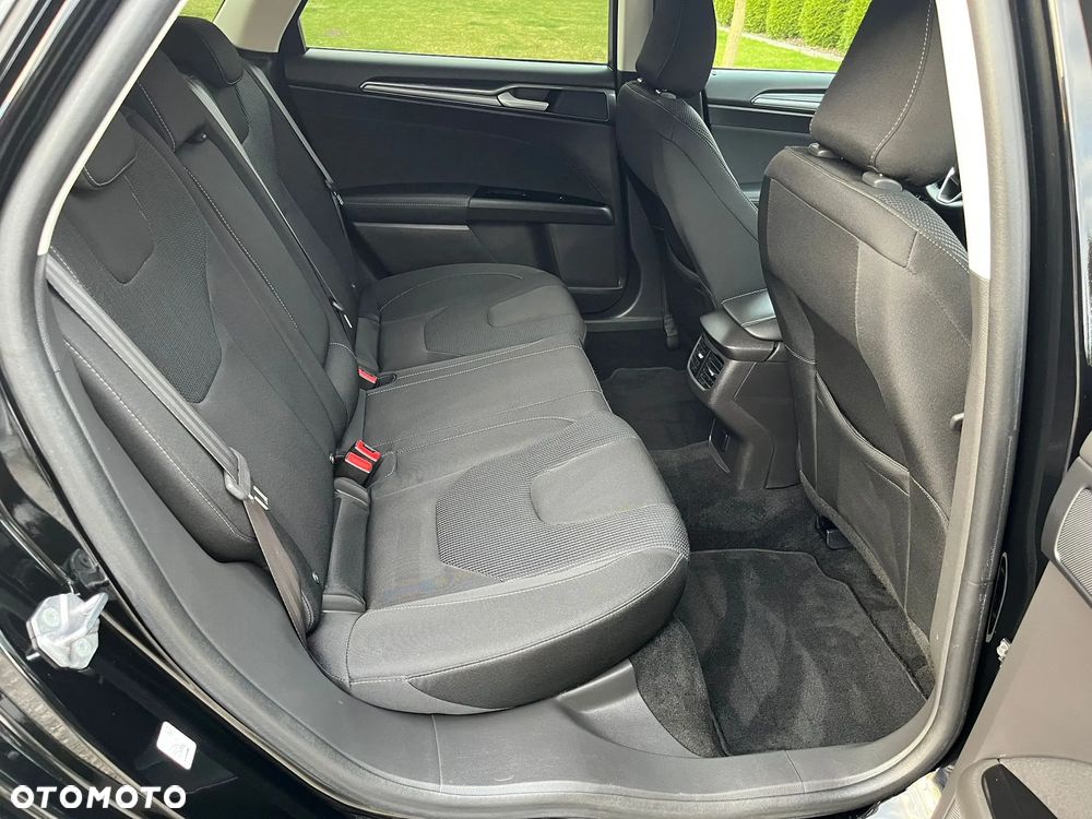 Ford Mondeo 2.0 EcoBlue Titanium - 30