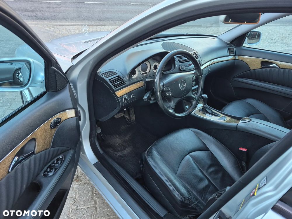 Mercedes-Benz Klasa E 320 CDI 7G-TRONIC Avantgarde - 5