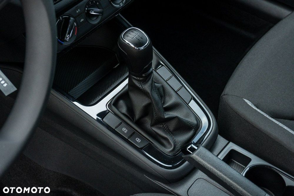 Skoda Fabia - 16