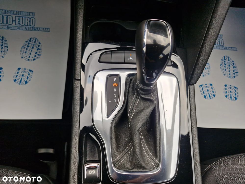 Opel Insignia 2.0 CDTI Elegance S&S - 33