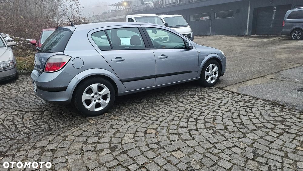 Opel Astra 1.7 CDTI Cosmo - 6