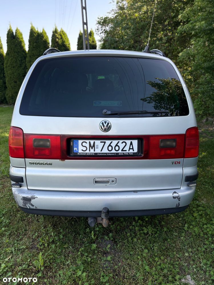 Volkswagen Sharan 1.9 TDI Basis - 5