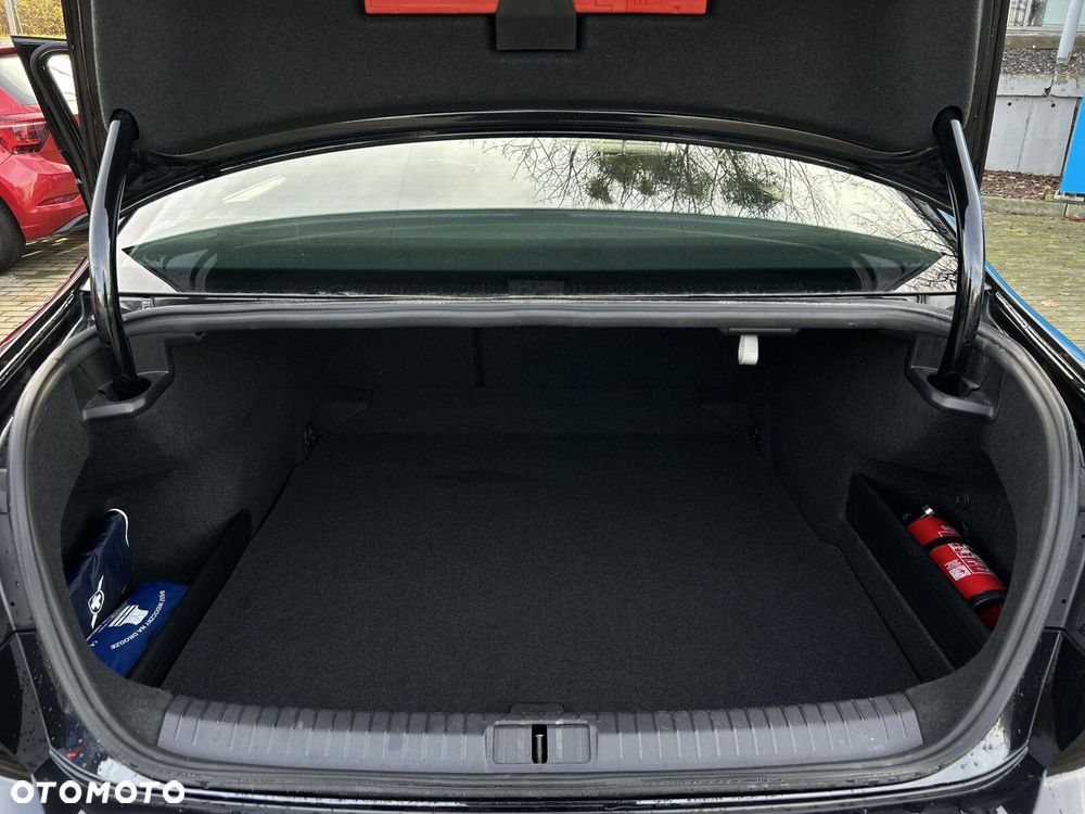 Volkswagen Passat 1.5 TSI EVO Essence DSG - 27