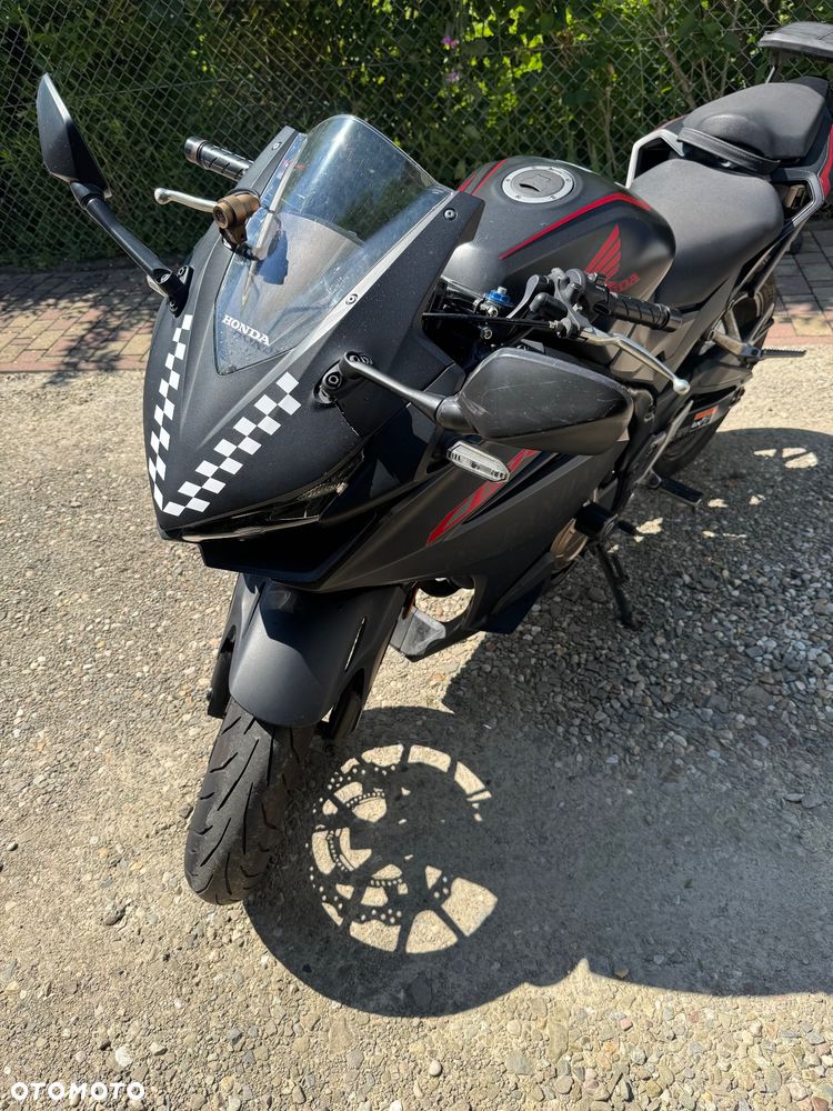 Honda CBR - 5
