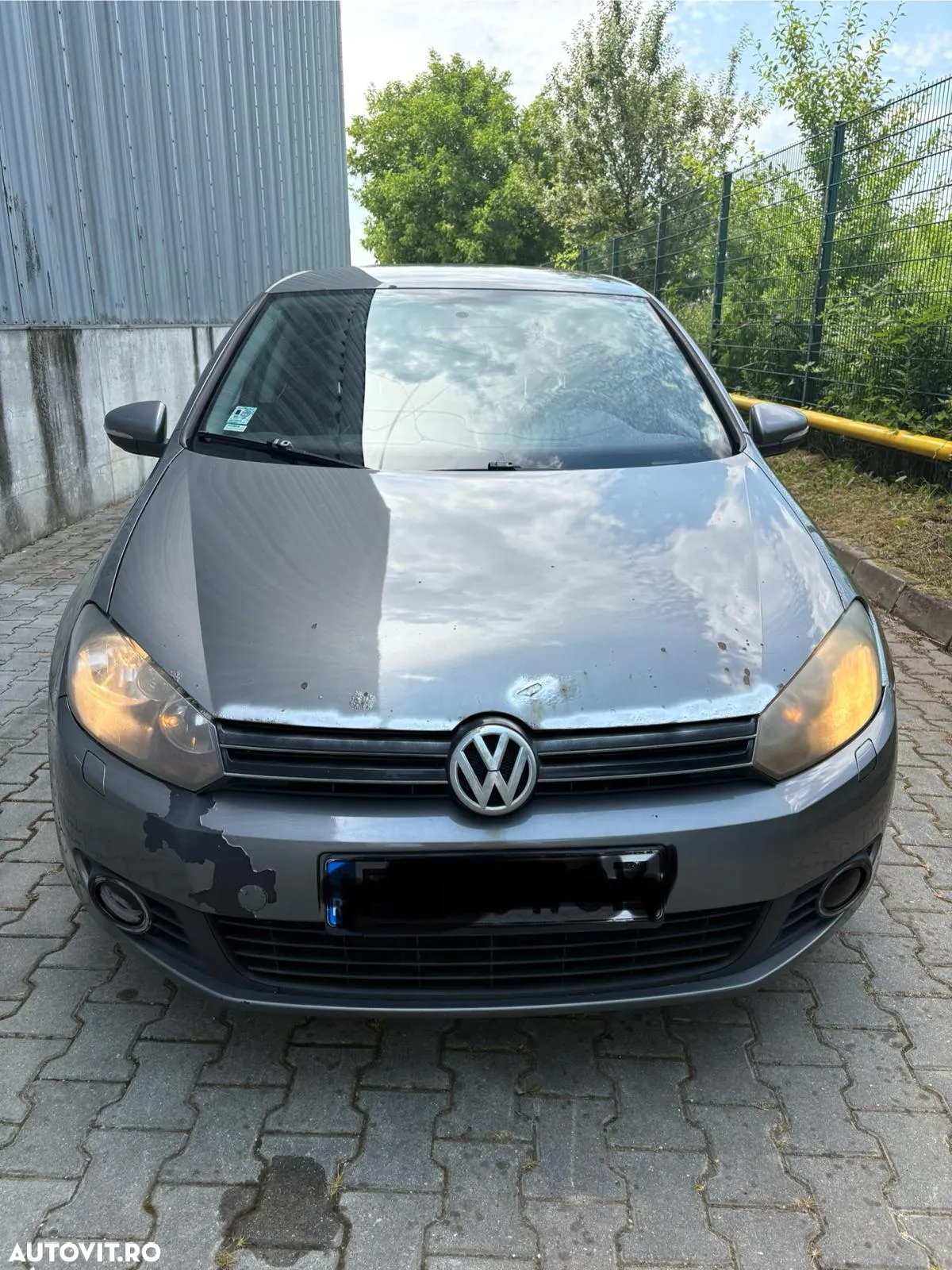 Volkswagen Golf 1.6 TDI BlueMotion Technology DPF Comfortline - 2