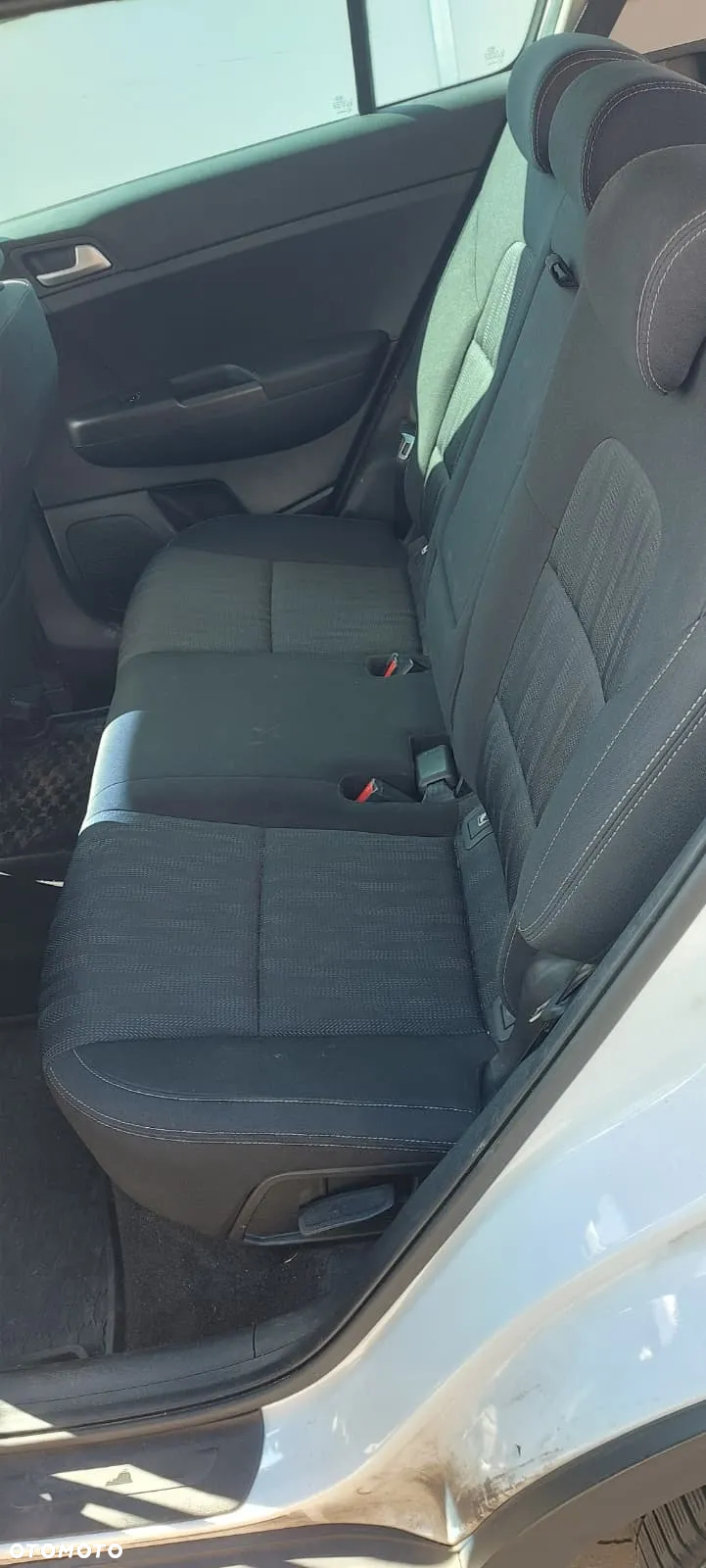 Kia Sportage 1.6 T-GDI L Business Line 2WD DCT - 6