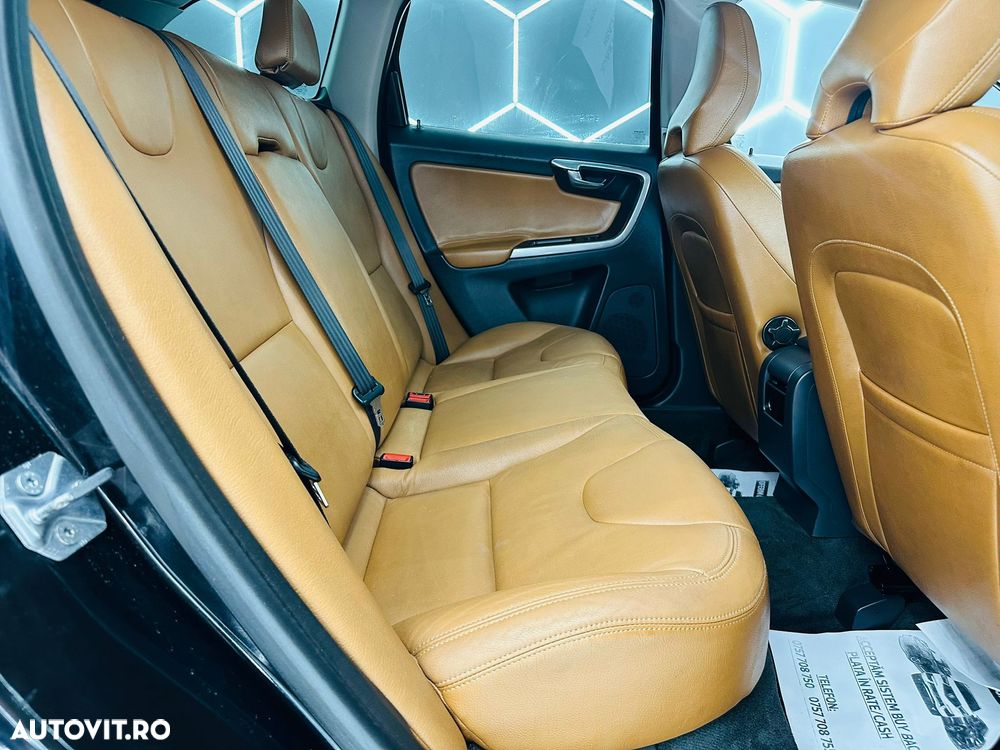 Volvo XC 60 D3 Kinetic - 8