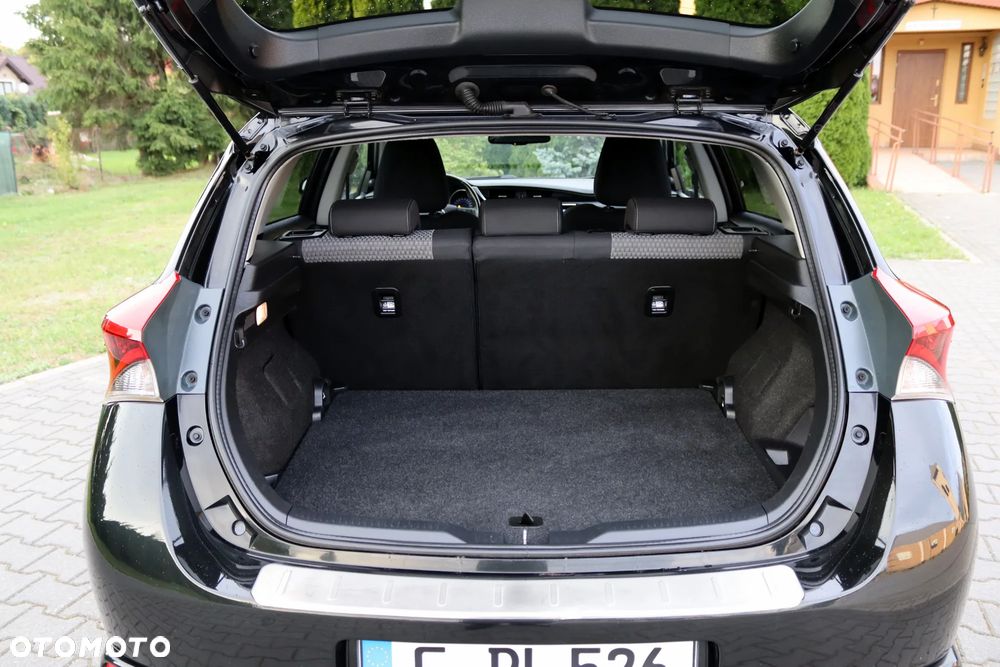 Toyota Auris - 39