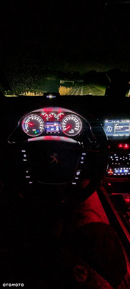 Peugeot 508 RXH 2.0 HDi HYbrid4 - 16
