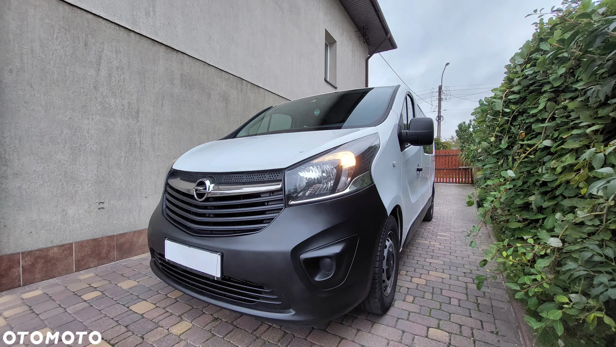Opel Vivaro 1.6 D L2H1 S&S Tourer - 2