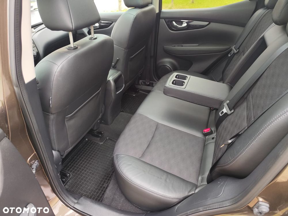 Nissan Qashqai 1.6 DCi Tekna - 36