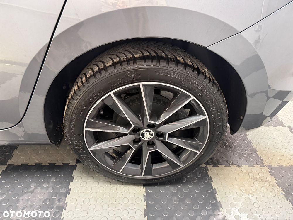 Skoda Fabia 1.0 TSI Monte Carlo DSG - 21