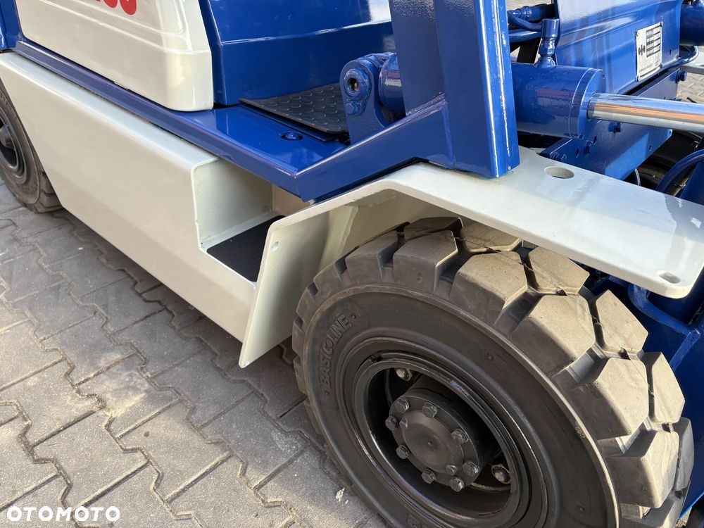 Komatsu FG20T-11E - 20