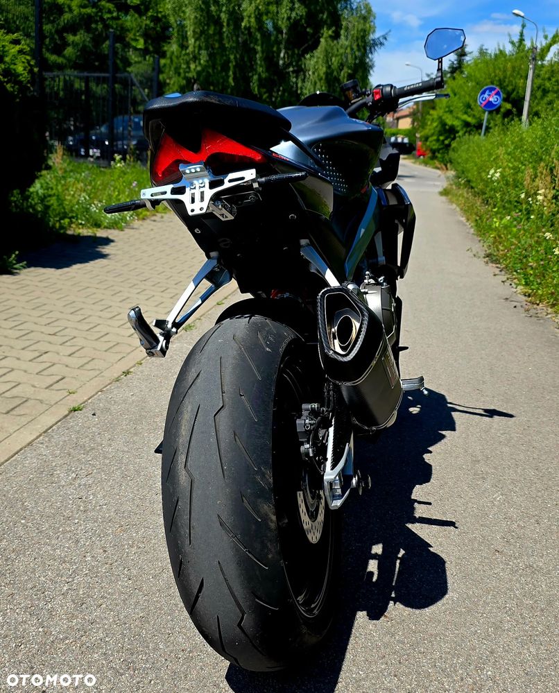 Aprilia Tuono - 14