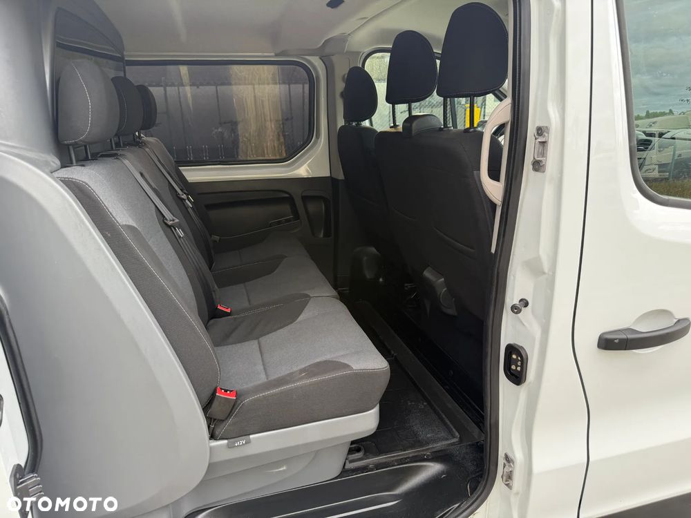 Renault Trafic - 10