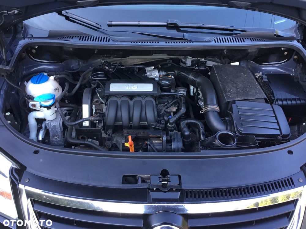 Volkswagen Touran 1.6 United - 8