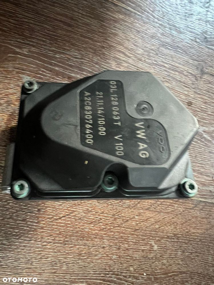 Przepustnica 2.0 TDI CR VwAG 03L 128 063 T V100 - 3