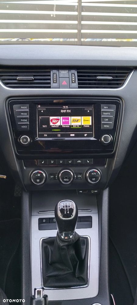 Skoda Octavia 1.6 TDI (Green tec) Style - 9