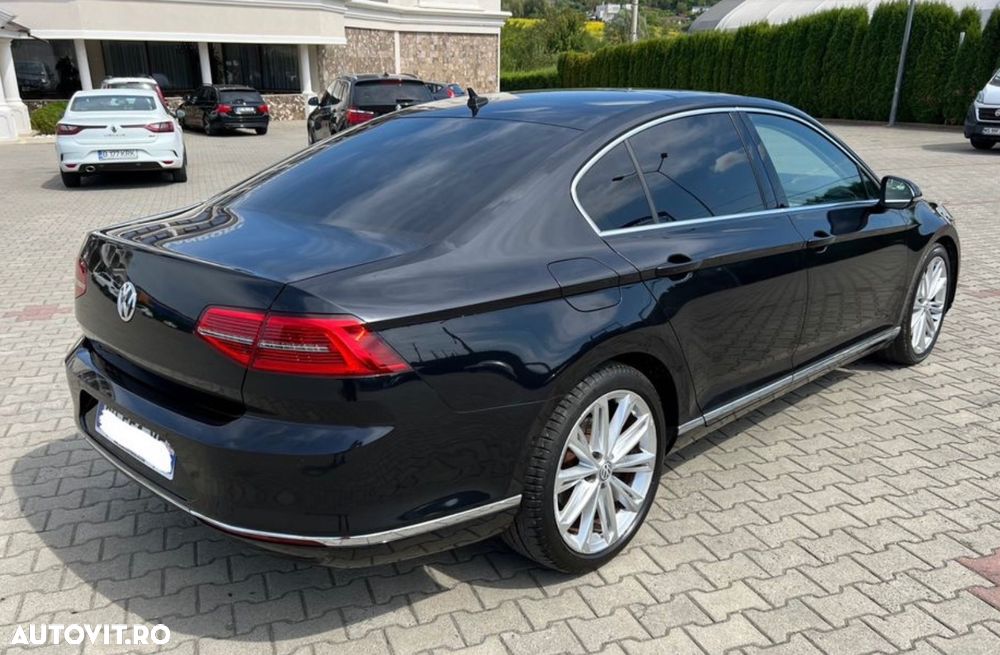 Volkswagen Passat 2.0 TDI (BlueMotion Technology) DSG Highline - 4