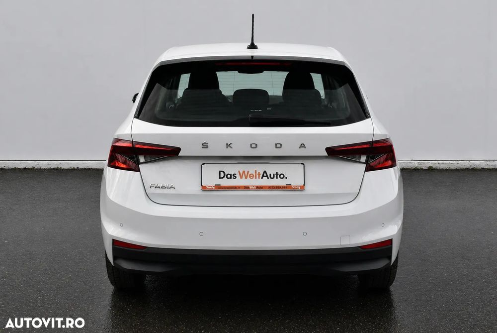 Skoda Fabia 1.0 TSI 110 CP Ambition - 10