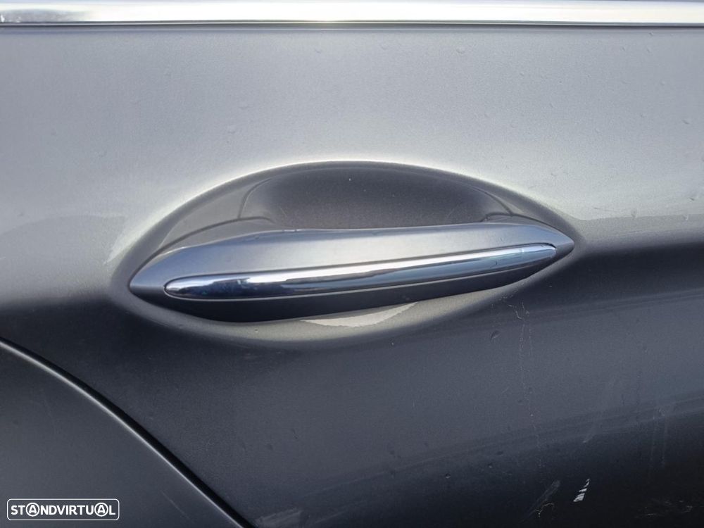 PUXADOR EXTERIOR TRASEIRO DIREITO BMW SERIE 5 BERLINA F10 - 1
