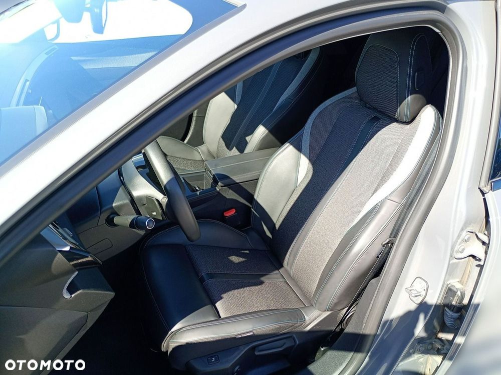 Peugeot 308 1.5 BlueHDi Allure Pack S&S EAT8 - 21