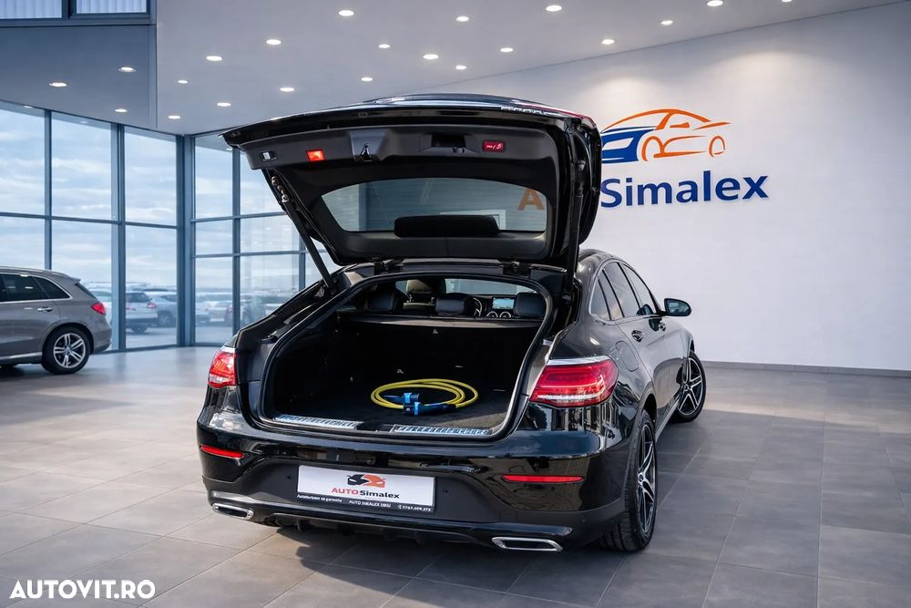 Mercedes-Benz GLC Coupe 300 de 4Matic 9G-TRONIC AMG Line - 4