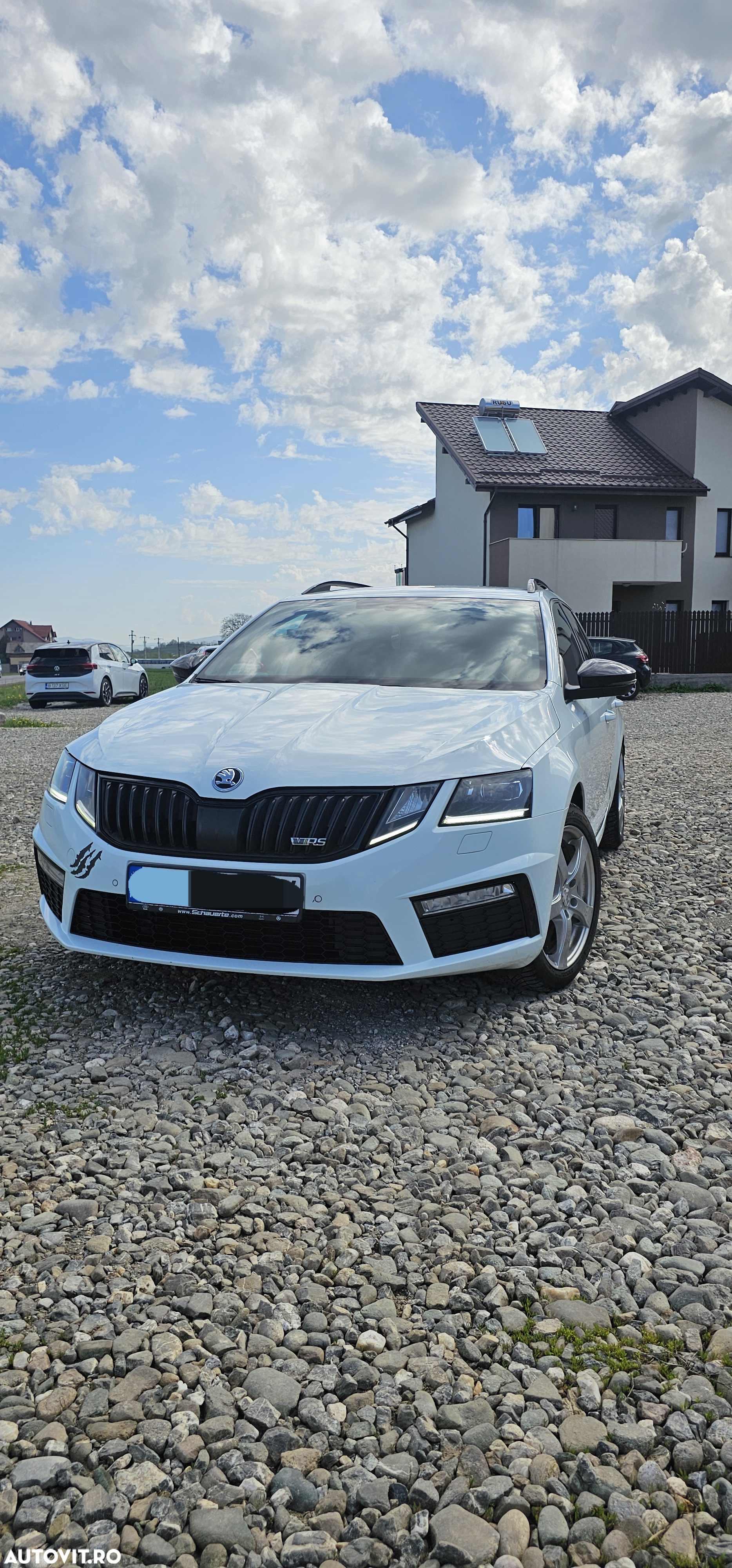 Skoda Octavia 2.0 TDI DSG 4X4 RS - 3