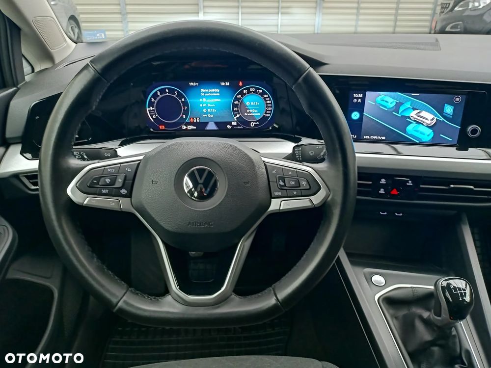 Volkswagen Golf VIII 1.0 TSI Life - 33