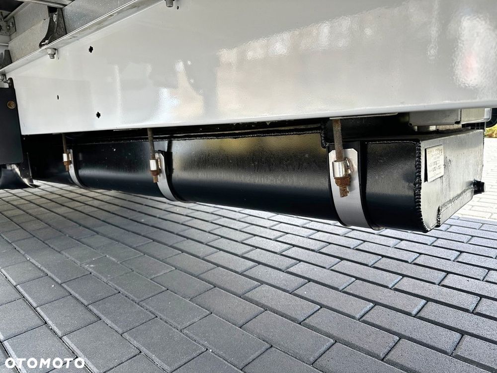 Renault MASTER  PLANDEKA 10 PALET WEBASTO TEMPOMAT LEDY PNEUMATYKA KLIMATYZACJA  165KM - 21