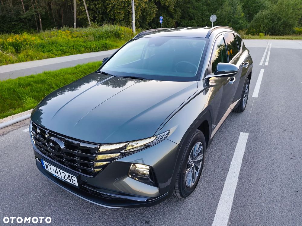 Hyundai Tucson 1.6 T-GDi HEV Executive 2WD - 23