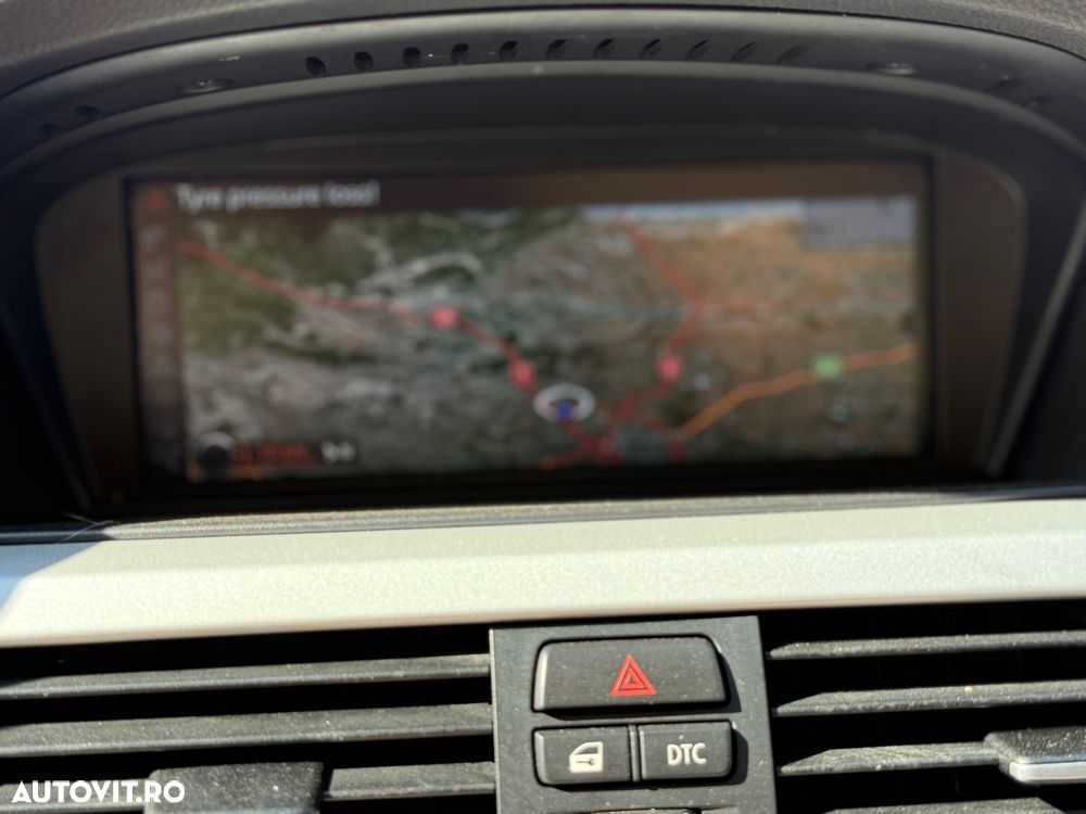 BMW Seria 3 318d - 15