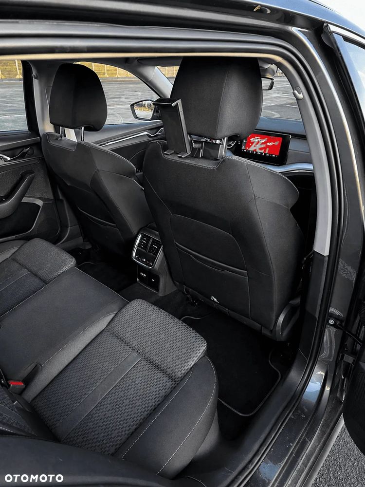 Skoda Octavia 2.0 TDI DSG Premium Edition - 17